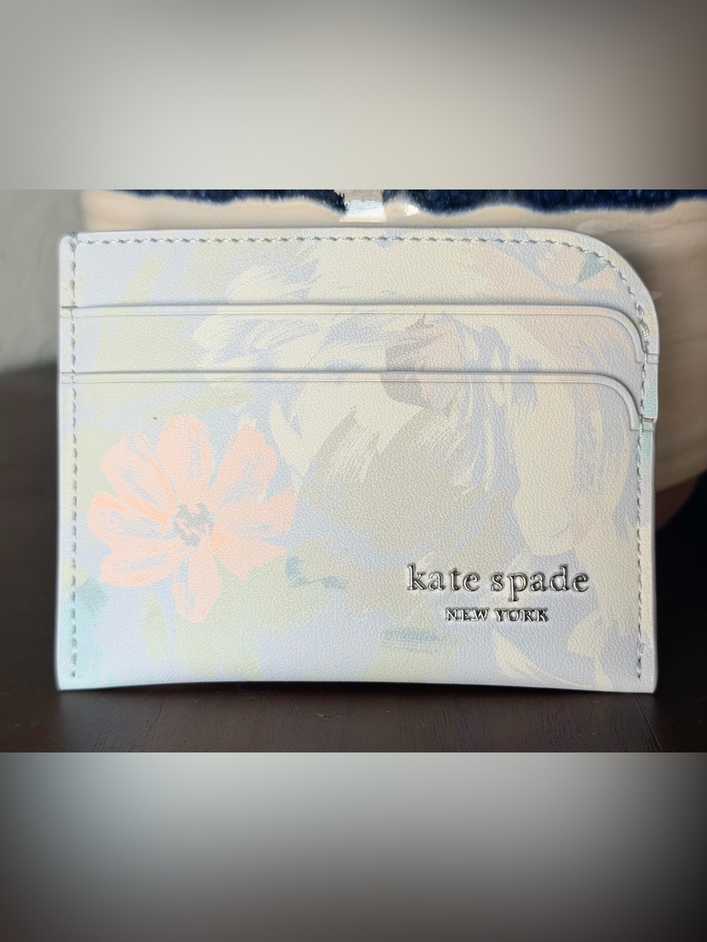 kate spade NWT Devin Hidden Garden